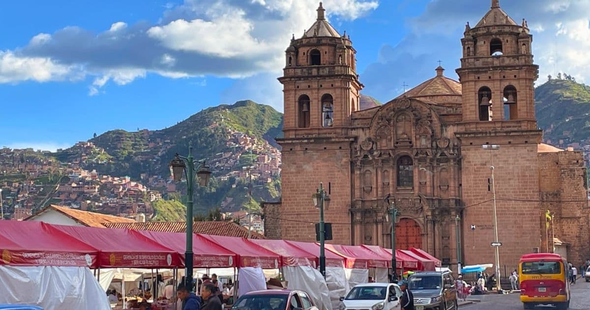 El peritaje en siniestros vehiculares en Perú — Karlos Seguros